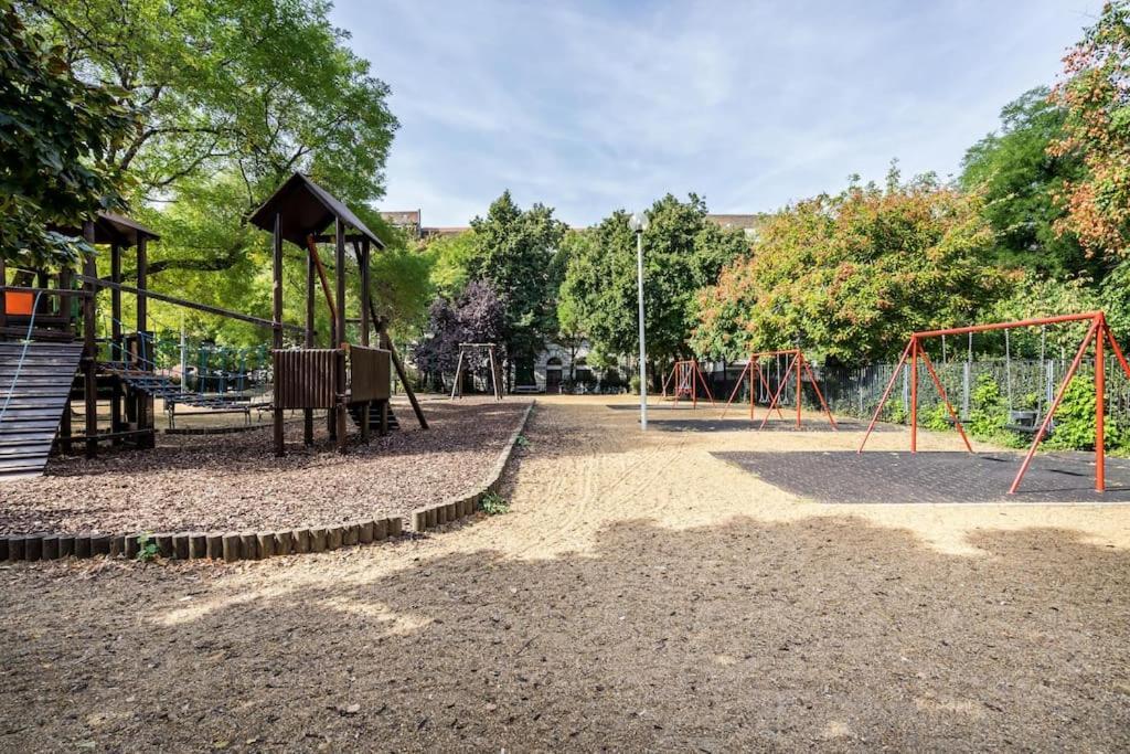 Klauzal Garden City Apartments Budapest Luaran gambar